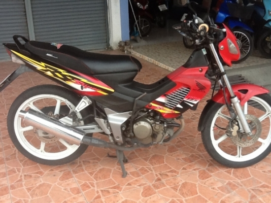 ขาย Sonic ตัวเก่า สตาร์มือ ล้อแม็ก ปี 46 ราคา 19500