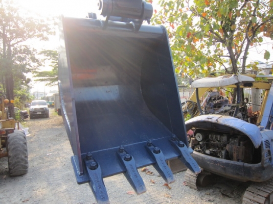 ขาย รถขุดเล็ก HITACHI รุ่น EX40-2- แทร็กเหล็ก มือสองญี่ปุ่น