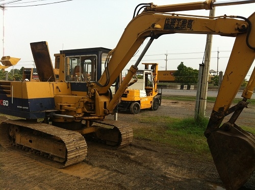 ขาย รถแบคโฮ KOMATSU PC60U-1 ชมVDOการทำงานได้ครับ นำเข้าจากญิ่ปุ่น ติดต่อ 089-8368497 ขาย รถแบคโฮ KOMATSU PC60U-1 ชมVDOการทำงานได้ครับ นำเข้าจากญิ่ปุ่น ติดต่อ 089-8368497