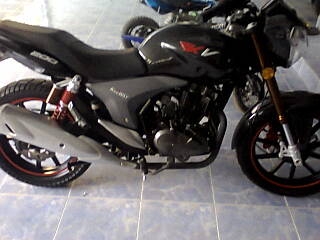 ขายรถ 200 cc ราคา 35000 บาท มีทะเบียนซื้อป้ายแดงมา