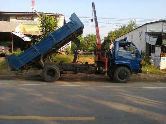 ขายรถหกล้อ ดั๊ม-ติดเครน TOYOTA ไดน่า 115 แรง  สวยแบบเดิมๆ   รถช่วงยาว 4 เมตรครึ่ง พวงมาลัยพาวเวอร์