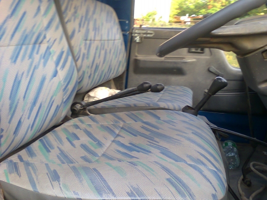 ขายรถหกล้อ ดั๊ม-ติดเครน TOYOTA ไดน่า 115 แรง  สวยแบบเดิมๆ   รถช่วงยาว 4 เมตรครึ่ง พวงมาลัยพาวเวอร์