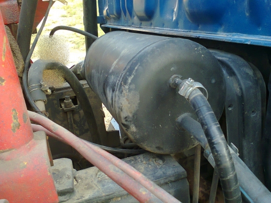 ขายรถหกล้อ ดั๊ม-ติดเครน TOYOTA ไดน่า 115 แรง  สวยแบบเดิมๆ   รถช่วงยาว 4 เมตรครึ่ง พวงมาลัยพาวเวอร์