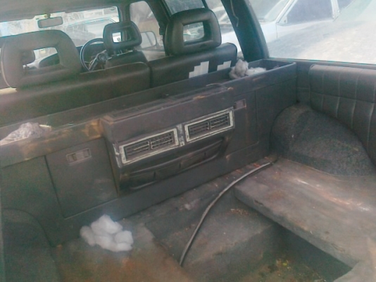 ขายไมตี้แวนปี93.พร้อมใช้งานแต่สีไม่สวยนอกนั้นพร้อมใช้ เครื่อง2500เทอโบมั้ง กระจกไฟฟ้าคู่หน้า พวงพาวเวอร์ คานหน้ามีตัวเลข คัสซีสวยไม่ผุ เครื่องดีมากๆ ตามรูป อยู่คลอง6คลองหลวงปทุมธานี