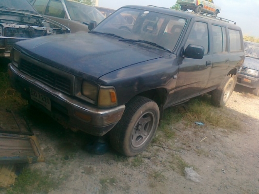 ขายไมตี้แวนปี93.พร้อมใช้งานแต่สีไม่สวยนอกนั้นพร้อมใช้ เครื่อง2500เทอโบมั้ง กระจกไฟฟ้าคู่หน้า พวงพาวเวอร์ คานหน้ามีตัวเลข คัสซีสวยไม่ผุ เครื่องดีมากๆ ตามรูป อยู่คลอง6คลองหลวงปทุมธานี