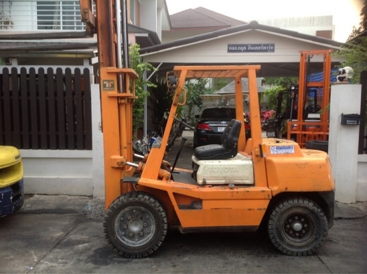 ขาย ฟอล์คลิฟต์ 3.5 ตัน  TOYOTA 3FG35  รถเก่านำเข้าจากญี่ปุ่น