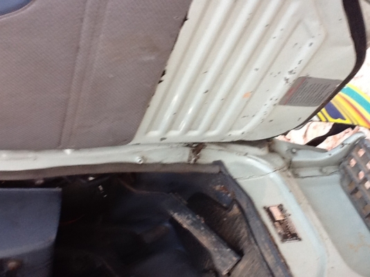 ขายหกล้อFC เครื่อง120 ยาว5.50 ปี38 กระจกไฟฟ้า รถห้างแท้ๆพร้อมใช้ดูรถได้ที่ในเมืองสุโขทัย