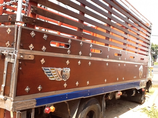 ขายหกล้อFC เครื่อง120 ยาว5.50 ปี38 กระจกไฟฟ้า รถห้างแท้ๆพร้อมใช้ดูรถได้ที่ในเมืองสุโขทัย