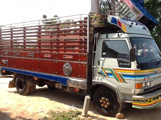 ขายหกล้อFC เครื่อง120 ยาว5.50 ปี38 กระจกไฟฟ้า รถห้างแท้ๆพร้อมใช้ดูรถได้ที่ในเมืองสุโขทัย