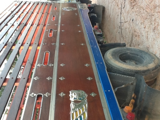 ขายหกล้อFC เครื่อง120 ยาว5.50 ปี38 กระจกไฟฟ้า รถห้างแท้ๆพร้อมใช้ดูรถได้ที่ในเมืองสุโขทัย