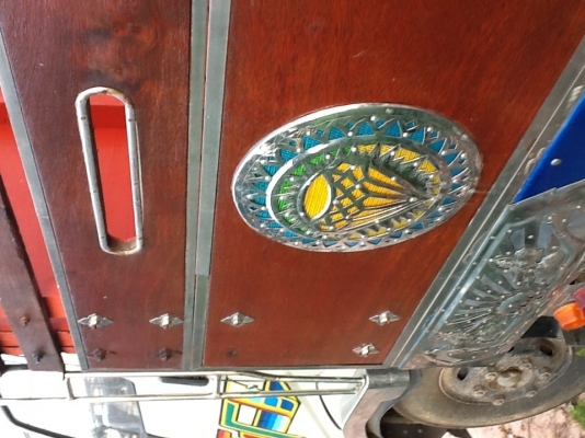 ขายหกล้อFC เครื่อง120 ยาว5.50 ปี38 กระจกไฟฟ้า รถห้างแท้ๆพร้อมใช้ดูรถได้ที่ในเมืองสุโขทัย