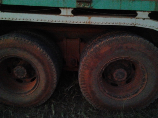 HINO FM 3M - 240 HP M10C สิบล้อดั๊มพ์ 2 เพลา มีระบบลากพ่วงให้ด้วยครับ กระบะดั๊มพ์มิเนียม 12 ตันสภาพสวย เครื่องแน่นดีไม่มีเยิ้ม ภายในสวย แอร์เย็น พวงมาลัยเพาเวอร์ เบรคทริ๊ปฟี้ครบครัน ช่วงล่างคัชซีไม่มีบวม ยางสภาพดี 70\% พร้อมใช้งาน เอกสารทะเบียนภาษีครบไม่ขา HINO FM 3M - 240 HP M10C สิบล้อดั๊มพ์ 2 เพลา มีระบบลากพ่วงให้ด้วยครับ กระบะดั๊มพ์มิเนียม 12 ตันสภาพสวย เครื่องแน่นดีไม่มีเยิ้ม ภายในสวย แอร์เย็น พวงมาลัยเพาเวอร์ เบรคทริ๊ปฟี้ครบครัน ช่วงล่างคัชซีไม่มีบวม ยางสภาพดี 70\% พร้อมใช้งาน เอกสารทะเบียนภาษีครบไม่ขา