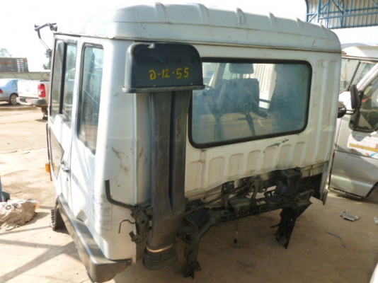 แสงฟ้าเต้นรถ///ขายหัวเก๋งเก่าญี่ปุ่น มิตซู527ตาเหลี่ยม ตรงุร่นบ้านเรา สภาพสวยอุปกรณ์ครบ