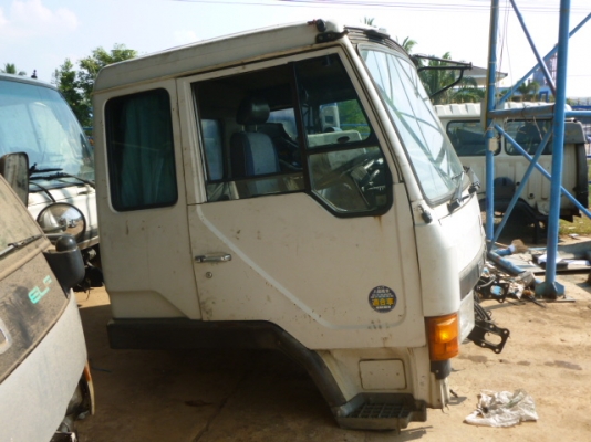 แสงฟ้าเต้นรถ///ขายหัวเก๋งเก่าญี่ปุ่น มิตซู527ตาเหลี่ยม ตรงุร่นบ้านเรา สภาพสวยอุปกรณ์ครบ