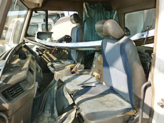 แสงฟ้าเต้นรถ///ขายหัวเก๋งเก่าญี่ปุ่น มิตซู527ตาเหลี่ยม ตรงุร่นบ้านเรา สภาพสวยอุปกรณ์ครบ