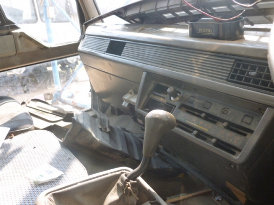 แสงฟ้าเต้นรถ///ขายหัวเก๋งเก่าญี่ปุ่น มิตซู527ตาเหลี่ยม ตรงุร่นบ้านเรา สภาพสวยอุปกรณ์ครบ