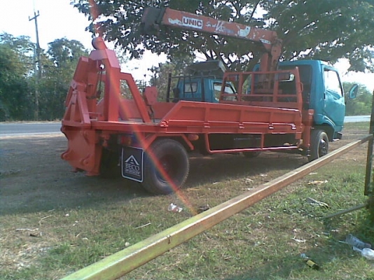 รถยกลากจูงพร้อมเครนยูนิค 3.50