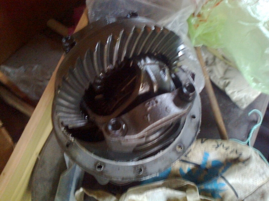 เฟืองท้าย ISUZU 2800 TURBO4X4(9/41)5000ครับ