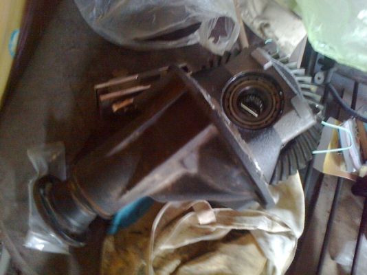 เฟืองท้าย ISUZU 2800 TURBO4X4(9/41)5000ครับ