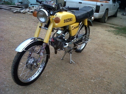 ขาย A100สภาพเดิมๆสวยๆ มีทะเบียนครบไม่ขาดต่อเล่มเขียวแล้วครับ