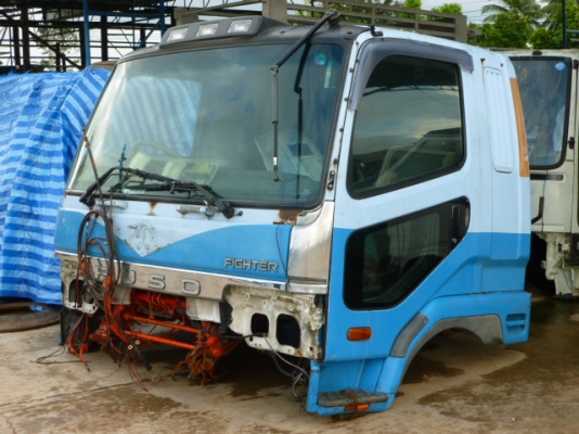 แสงฟ้าเต้นรถ///ขายหัวเก๋งเก่าญี่ปุ่น FUSO-627ยูโร3 ตาหวาน หัวใหญ่ตรงรุ่นบ้านเรา สภาพสวย