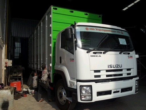 จำหน่ายและติดตั้งตู้ 10 บาน ไม่มีเสากลาง ของใหม่ พร้อมติดตั้งไม่ต้องรอ จำหน่ายและติดตั้งตู้ 10 บาน ไม่มีเสากลาง ของใหม่ พร้อมติดตั้งไม่ต้องรอ