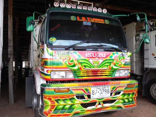 ต้องการขาย ISUZU 320HP ปี 48 ดั๊มแม่-ลูก คอกอลูปิเนียม ลูก3เพลา