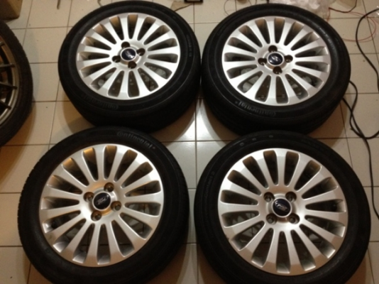 ขายล้อเดิม Ford Fiesta 4/100 ขอบ 15 +ยางปี11ราคา 6,500 บาทราคาถูก