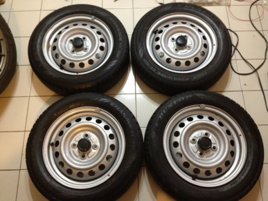 ขายล้อเดิมกะทะขอบ14 4รู100+ยางDunlop165/65/14ปี12 ราคา 2900 บาท ถูก