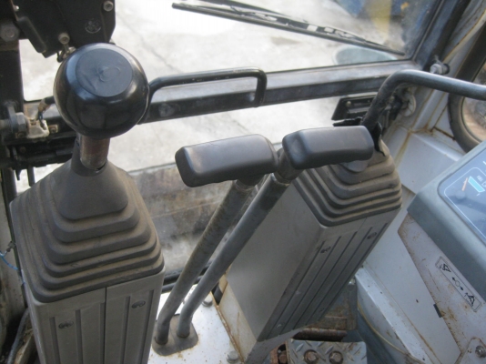 ขายรถขุดดินBACKHOE SUMITOMO SH75U1 เก่านอกพร้อมใช้งาน