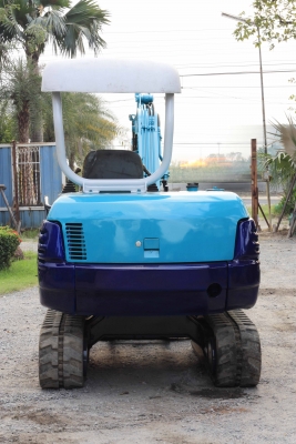 ขายรถแม็คโค KUBOTA K-035 รถนำเข้าจากญี่ปุ่น สภาพดี พร้อมใช้งาน 086-775-7900