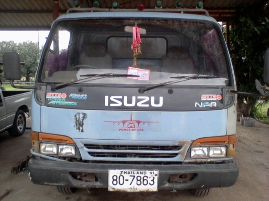 ขายหกล้อ NPR 120 ฝาดำ