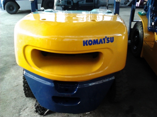 ขายรถยกโฟร์คลิฟท์งา(ฮิ้งฟอร์ค)กระดกได้KOMATSUรุ่นใหม่FD25-12รับประกัน6เดือนราคา390000บาทขายด่วน