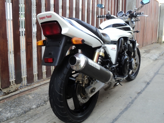 วุฒินนบุรี//CB400/ปี98เวอร์ชั่นSเบ็มโบ้สวยๆท่อสูตรยกยวง(ฟูล)แรงบิดจมไมล์