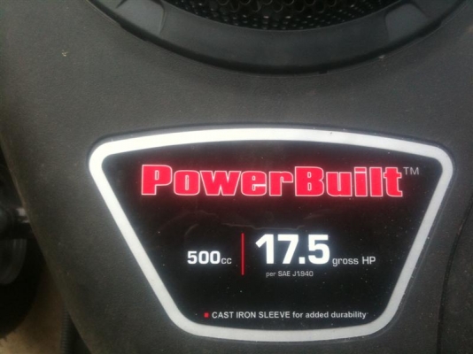 ขายรถตัดหญ้านั่งขับ 17.5 HP  USA. ตัดไว ประหยัดน้ำมัน มีกล่องเก็บ หญ้า