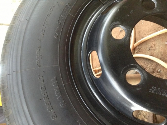 ยางเรเดียรใหม่ 8.25x16 รถ 6 ล้อ พร้อมกระทะ 7 เส้น ราคาถูก ยางเรเดียรใหม่ 8.25x16 รถ 6 ล้อ พร้อมกระทะ 7 เส้น ราคาถูก