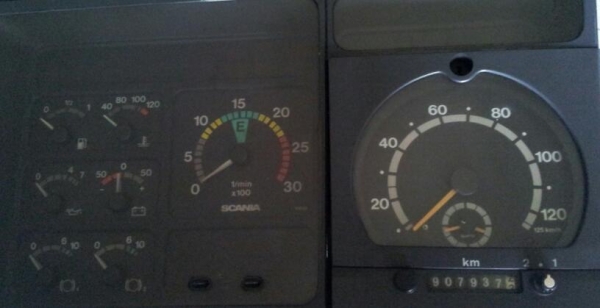 ซ่อมไมล์รถบรรทุก ไมล์ไฟฟ้า ซ่อมแผงหน้าปัทไมล์ต่อระบบไมล์ไฟฟ้ารถบรรทุก ทุกรุ่น ญี่ปุ่นยุโรป บริการถึงที่ครับ