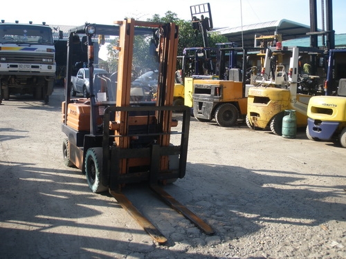 FORKLIFT TOYOTA 5FGL15  ***รถนอกนำเข้าจากญี่ปุ่น รถสวยมาก ๆ ค่ะ สนใจเข้ามาดูรถได้ที่ร้านหรือโทรสอบถามนะคะ รับรองไม่ผิดหวังค่ะ