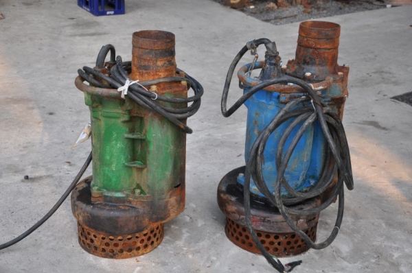 ขายปั้มน้ำ(ดูดโคลน)ไดโว้ ใหญ่ สภาพสวยเดิมจากญี่ปุ่น ราคาเร้าใจ