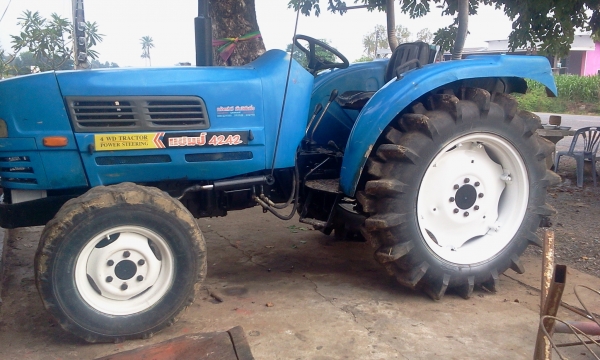 ขายแชม์42แรง2เพลาพร้อมผาน6ตราช้าง