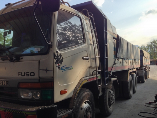 รถพ่วง Fuso 24 ล้อ