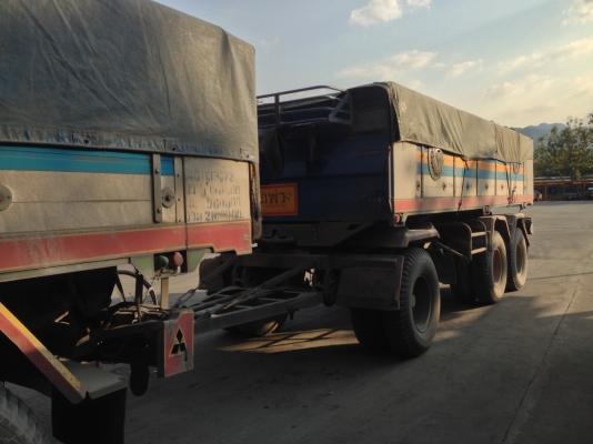 รถพ่วง Fuso 24 ล้อ