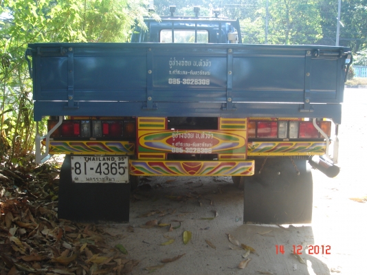 ISUZU NPR 115 5น็อต ทำสีใหม่ทั้งคันพร้อมใช้งานได้เลย โทร 081-6005999