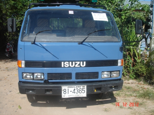 ISUZU NPR 115 5น็อต ทำสีใหม่ทั้งคันพร้อมใช้งานได้เลย โทร 081-6005999