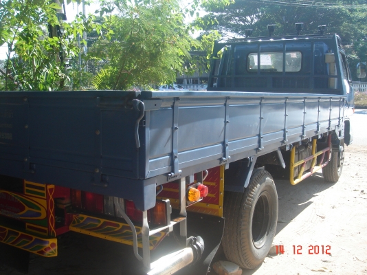 ISUZU NPR 115 5น็อต ทำสีใหม่ทั้งคันพร้อมใช้งานได้เลย โทร 081-6005999