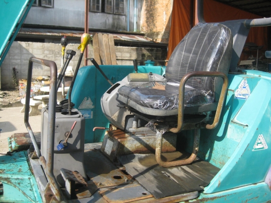 ขายรถขุดดินBACKHOE KOMATSU PC20-7 เก่านอกพร้อมใช้งาน