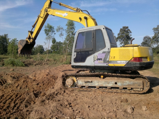 ขายรถแบคโฮ KOBELCO SK-120-T เก๋งเทา เล่มทะเบียน ไฟฟ้ามี รถสวย ใช้งานอยู่ สนใจโทร