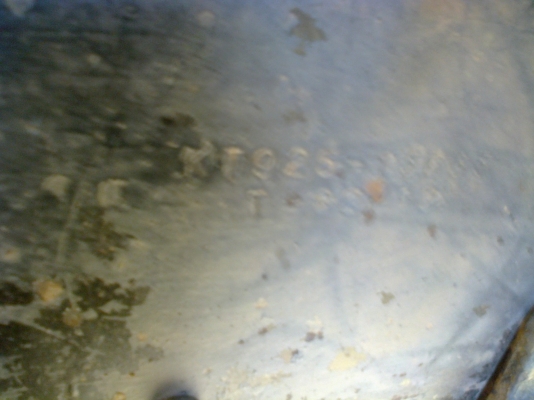 HINO KT 920 - 168 HP EH700 สิบล้อเพลาเดียว กระบะไม้คอกสูงเกษตรสภาพดีพร้อมใช้งาน เครื่องแน่นแห้งดีมากไม่มีเยิ้ม หัวเก๋งสภาพดีไม่ผุ อุปกรณ์ภายในอยู่ครบ ช่วงล่างคัชซีดี เอกสารทะเบียนภาษีครบพร้อมโอนครับ