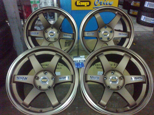 ล้อใหม่ก๊อปเเท้ TE37 SL 5รู ขอบ17 หน้า9หลัง10นิ้ว เเถมจุ๊ฟRAYS ล้อใหม่ก๊อปเเท้ TE37 SL 5รู ขอบ17 หน้า9หลัง10นิ้ว เเถมจุ๊ฟRAYS