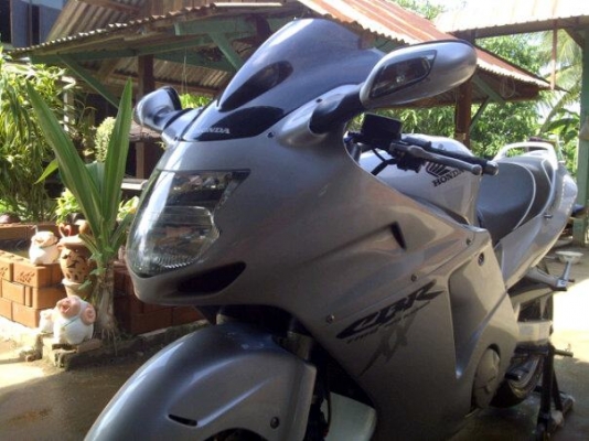 ขาย CBR 1100 XX ปี 2000 หัวฉีด อินวอย สภาพวิ๊ง